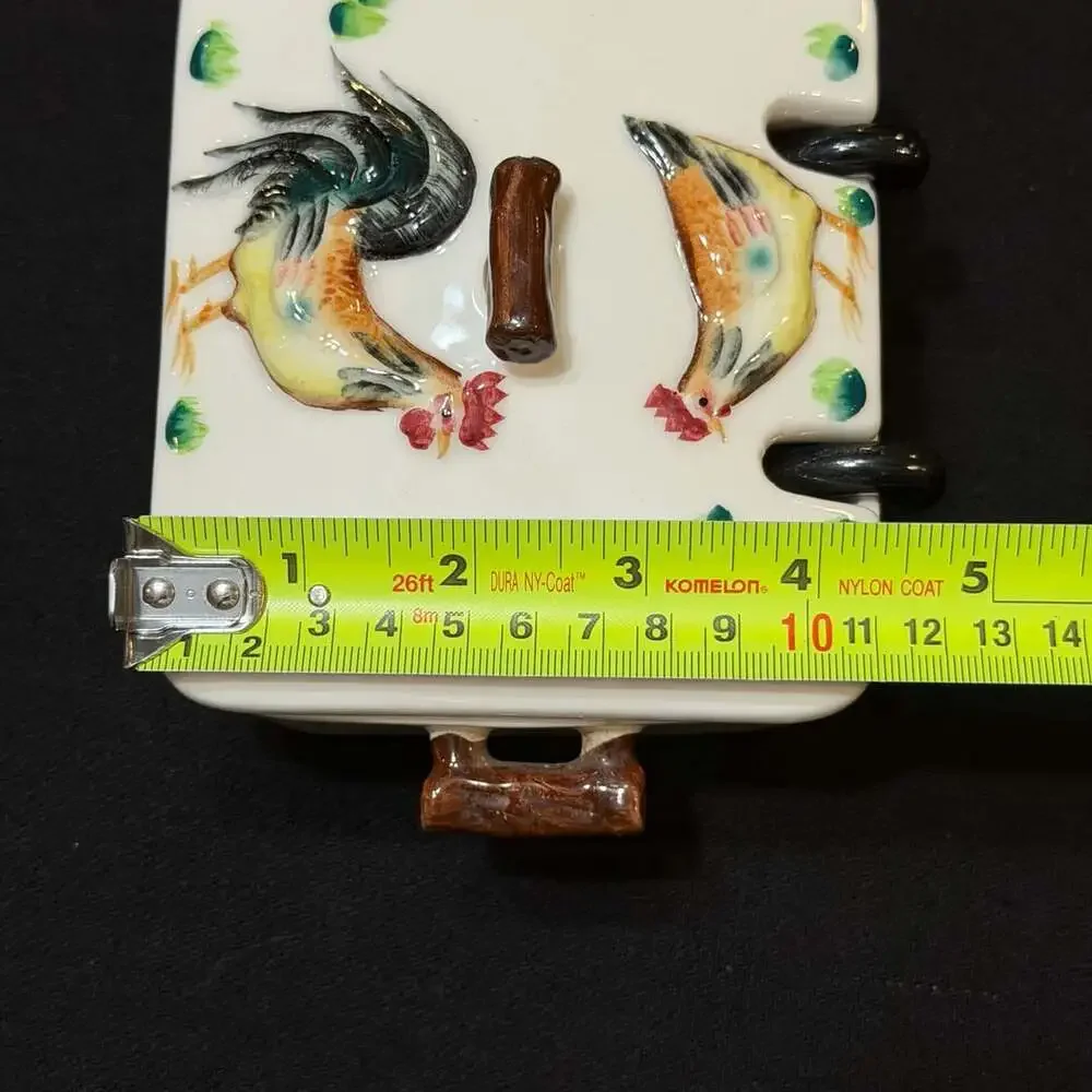 Unbranded vintage ceramic